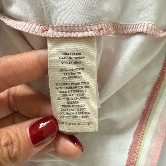 Soft Surrounding Adela Faint Pink Floral V Neck Long Sleeve Tunic Top Sz PL - Picture 6 of 8